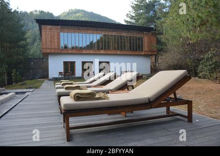 Die Aman Paro Luxus Lodge wurde von Kerry Hill entworfen. Stockfoto