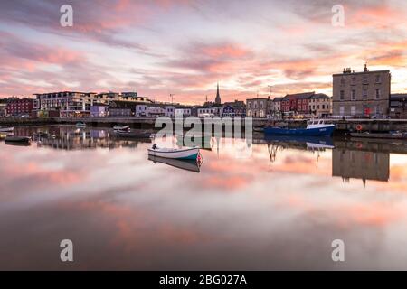 Kai in Dusk - Wexford Town Irland Stockfoto