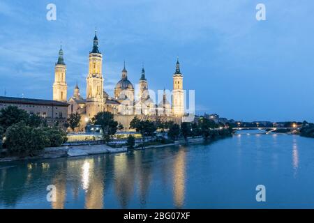 Basilika de Nuestra Señora de Pilar, Zaragoza, Spanien Stockfoto