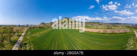 Luftdrohnenansicht, Landschaft des Kinzigtals mit Schloss Ortenberg, Ortenberg, Schwarzwald, Baden-Württemberg, Deutschland, Europa Stockfoto