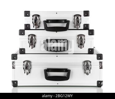 Geschlossene silberne Gehäuse isoliert auf weiß Stockfoto