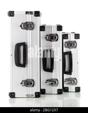 Geschlossene silberne Gehäuse isoliert auf weiß Stockfoto
