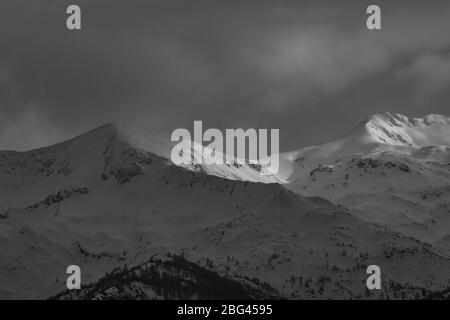 Bohinj Berge in schwarz und weiß Stockfoto