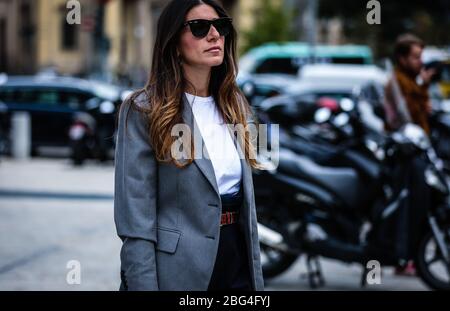 MAILAND, Italien - September 20 2019: Alessandra Aimo' auf der Straße während der Mailänder Modewoche. Stockfoto