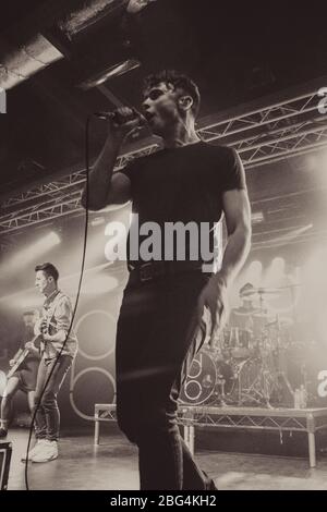 Rob Damiani Sänger von Don Broco live bei liverpool o2 Academy uk Kerrang! Tour 2015 Stockfoto