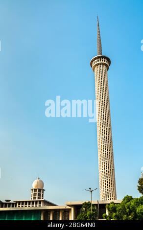 Minarett der Istiqlal Moschee in Jakarta, Indonesien Stockfoto