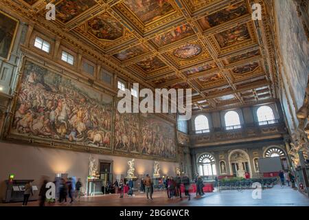 Florenz Italien 23. Februar 2020: Innenraum des Palazzo Vecchio Sitz des stadtrates von Florenz mit seinen wunderbaren Werken der antiken Kunst Stockfoto