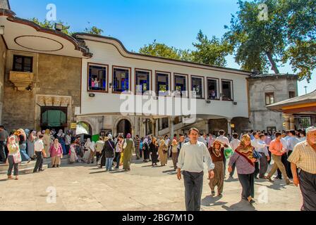 Eyup, Istanbul, Türkei, 01. September 2007: Eyup Sultan Moschee, Fatih Sultan Mehmet 1458, Mimarsinan Stockfoto