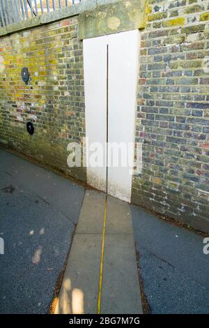 Prime Meridian Line Greenwich England Zero Longitude Hemisphären London UK Europa EU Stockfoto