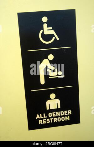 Toilettenschild im Brisbane Powerhouse, New Farm, Brisbane, Queensland, Australien. Stockfoto