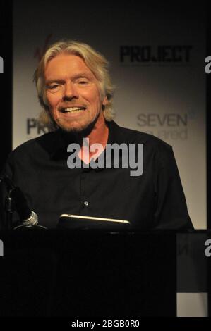 Manhattan, Vereinigte Staaten Von Amerika. November 2010. NEW YORK, NY - DEZEMBER 01: Sir Richard Branson im Crosby Hotel. Am 1. Dezember 2010 in New York City Personen: Sir Richard Branson Quelle: Storms Media Group/Alamy Live News Stockfoto