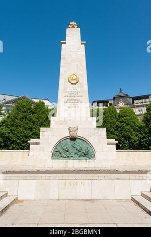 Budapest, Ungarn. April 20 2020. Blick auf das sowjetische Kriegsdenkmal auf dem Liberty Square in Budapest, Ungarn Stockfoto