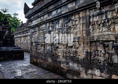 Reliefplatten Im Borobudur Tempel, Yogyakarta, Zentraljava, Indonesien Stockfoto