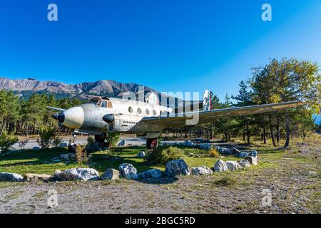 Segelflugzentrum Ubaye bei Barcelonnette. Barcelonnette ist eine Gemeinde im Département Alpes-de-Haute-Provence in Frankreich Stockfoto