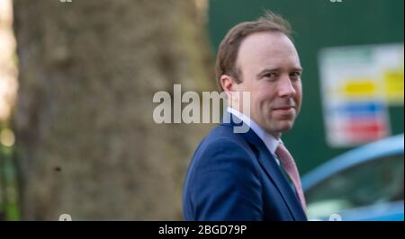 London, Großbritannien. April 2020. Matt Hancock Health Secretary verlässt ein Kabinettstreffen in der Downing Street 10, London Quelle: Ian Davidson/Alamy Live News Stockfoto