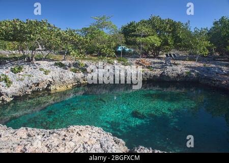 Wunderschönes karibisches Meer in exquisiter Caleta Buena, Playa Giron, Kuba Stockfoto