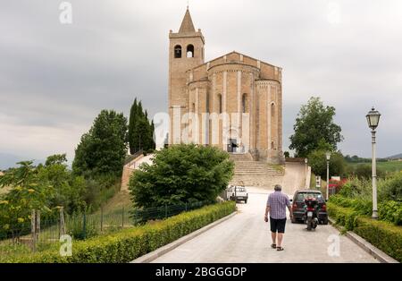 Kirche Santa Maria della Rocca - XIV Jahrhundert - Dorf Offida, Bezirk Ascoli Piceno - Italien Stockfoto