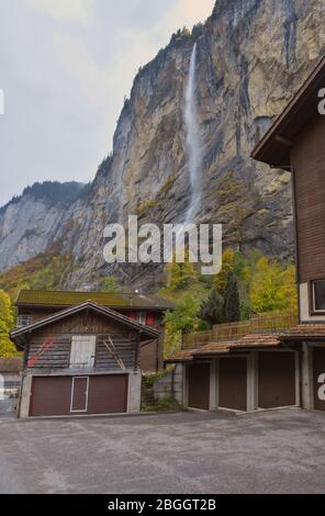 Schöne Aussicht Auf Lauterbrunnen Village In Der Schweiz Stockfoto