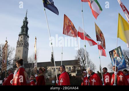 Tschenstochau, Polen - 30. März 2019: Begegnung der Ritter Christi des Königs unter der Leitung von Pfarrer Piotr Natane im Kloster Jasna Gora Stockfoto