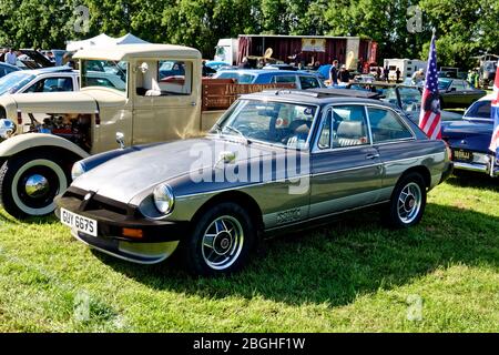 Westbury, Wiltshire / Großbritannien - 1. September 2019: Ein 1978 MGB GT V8 (GUY 557S) 2-Türer Coupé Sportwagen, auf der White Horse Classic & Vintage Vehicle Show Stockfoto