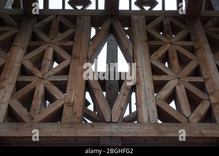 Paleys upon pilers Architektur Latticed Timber Aldgate Church, Aldgate High Street, London EC3N 1AB von Studio Weave Stockfoto