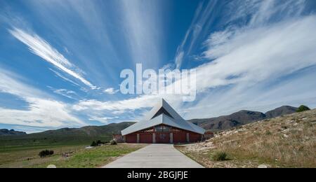 Villa serrana La Gruta, Sierra de la Ventana, Argentinien - März 30 2014: Blick auf die Kirche Nuestra Señora de Fátima und ihr modernes Design Stockfoto