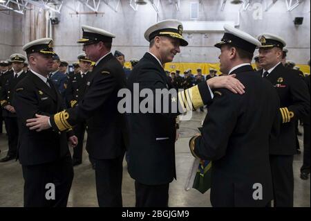 HMCS Toronto erhält Auszeichnung 150220 Stockfoto