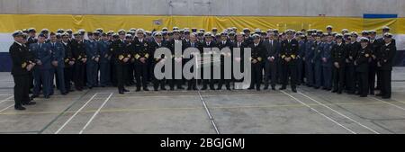 HMCS Toronto erhält Auszeichnung 150220 Stockfoto