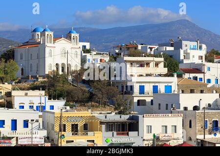 Hafen von Gavrio, Insel Andros, Griechenland, Europa Stockfoto