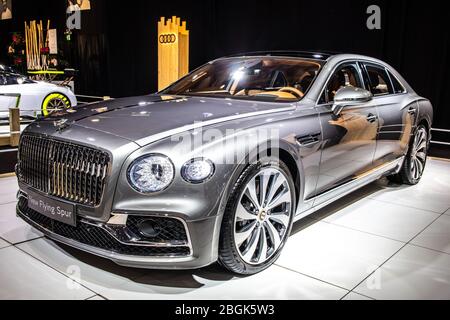 Brüssel, Belgien, 09. Januar 2020: Neuer Bentley Flying Spur auf dem Brüsseler Automobilsalon, dritte Generation, MSB-Plattform, Bentley-Flaggschiff der Luxuslimousine Stockfoto