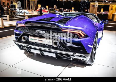 Brüssel, Belgien, Jan 2020 Lamborghini Huracan Evo Spyder auf dem Brussels Motor Show, Supersportwagen des italienischen Automobilherstellers Lamborghini Stockfoto