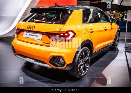 Brüssel, Belgien, Jan 2020 neuer Audi A1 Citycarver, Brussels Motor Show, 2. Generation, MQB Plattform, Modelljahr 2020, Supermini-Auto der Audi AG. Stockfoto