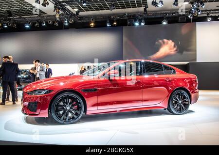 Brüssel, Belgien, Jan 2020 Jaguar XE D180SE, Brussels Motor Show, viertürige Kompaktlimousine der Executive-Limousine, hergestellt und vermarktet von Jaguar Stockfoto