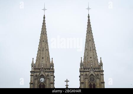 Dieses undatierte Foto zeigt die Herz-Jesu-Kathedrale, richtig die Kathedrale des Herzens Jesu und auch als das Steinhaus von Einheimischen bekannt, Stockfoto