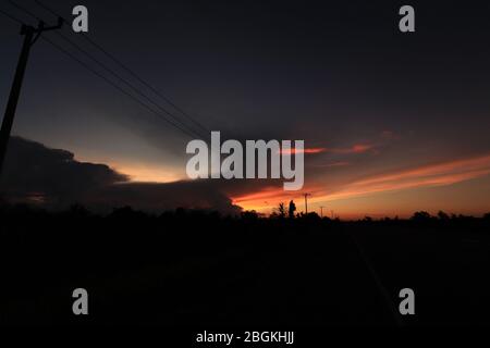 Sonnenuntergang Himmel und Wolken Natur Stockfoto