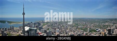 Ein Panoramablick auf die Westseite von Toronto von der Young Street. Stockfoto