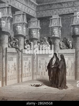 Moses und Aaron erscheinen vor Pharao, Holzschnitt von Gustave Doré Stockfoto