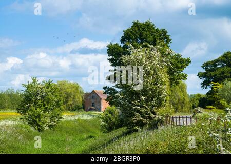 Hartpury Mill Water Mill, ein denkmalgeschütztes Gebäude im Highladon Valley in der Grafschaft Gloucestershire, Großbritannien Stockfoto