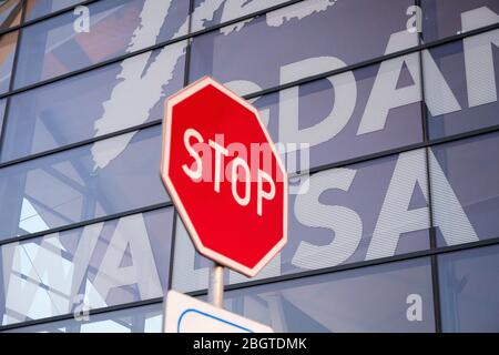 Alle internationalen Flüge nach Polen wurden gestrichen und die polnischen Grenzen als Reaktion auf die Coronavirus-Krankheit 2019 (COVID-19) geschlossen. Gdansk L Stockfoto