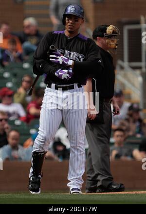 Carlos Gonzalez der Rockies, Trainieren im Frühjahr 2013 in Sports Complex Salt River Felder an der Talking Stick in Arizona. 24. Februar 2013. (© NorteP Stockfoto