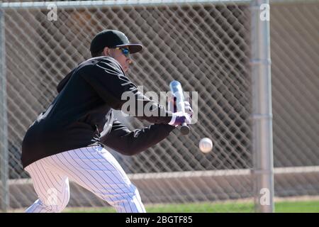 Carlos Gonzalez Rockies, Trainieren im Frühjahr 2013 in Sports Complex Salt River Felder an der Talking Stick in Arizona. 24. Februar 2013. (© NortePhot Stockfoto