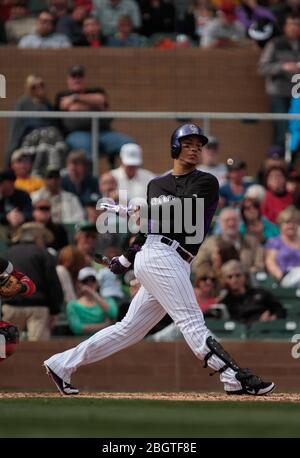 Carlos Gonzalez der Rockies, Trainieren im Frühjahr 2013 in Sports Complex Salt River Felder an der Talking Stick in Arizona. 24. Februar 2013. (© NorteP Stockfoto