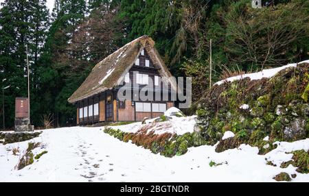 Ainokura in der Region Gokayama, wurde im Dezember 1995 in das Weltkulturerbe aufgenommen, haben 20 gassho-Stil Häuser bekannt als minka, die meisten waren Stockfoto