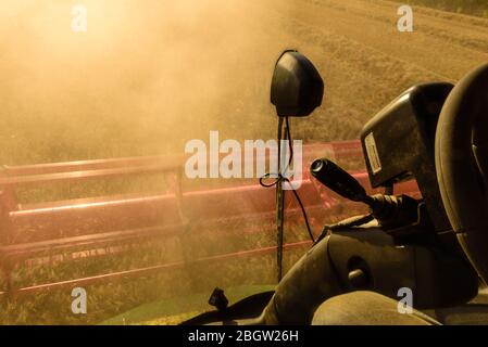 Mähdrescher ix. Blick vom Cab- Salhouse, August 2016 Stockfoto