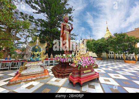 Buddhistischer Tempel und Pagode, bekannt als Wat Phra That Doi Suthep, in Chiang Mai, Thailand. Stockfoto