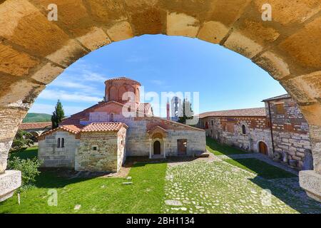 Die der heiligen Maria geweihte, byzantinische Kirche befindet sich in Apollonia in Albanien Stockfoto