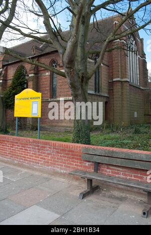 St Catherine’s Church, Neasden Lane, London NW10 1QB Stockfoto