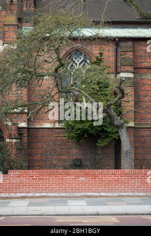 St Catherine’s Church, Neasden Lane, London NW10 1QB Stockfoto