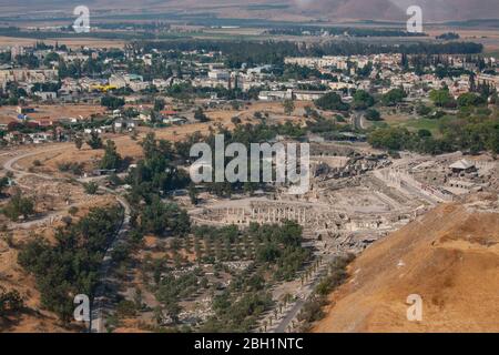 Luftaufnahme des antiken Beit Shean, der griechisch-römischen Stadt Skythopolis. Stockfoto