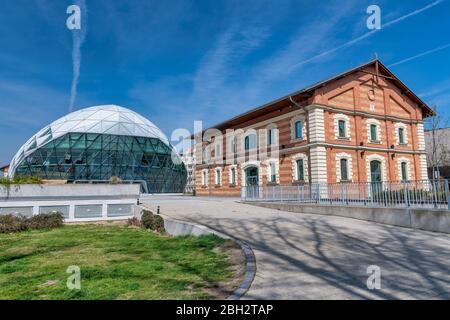 Neue Budapest Galerie und Nehru Part Park, Ungarn. Stockfoto